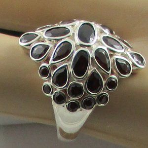 4.8ct Pear, Oval & Round Garnet Cluster Ring